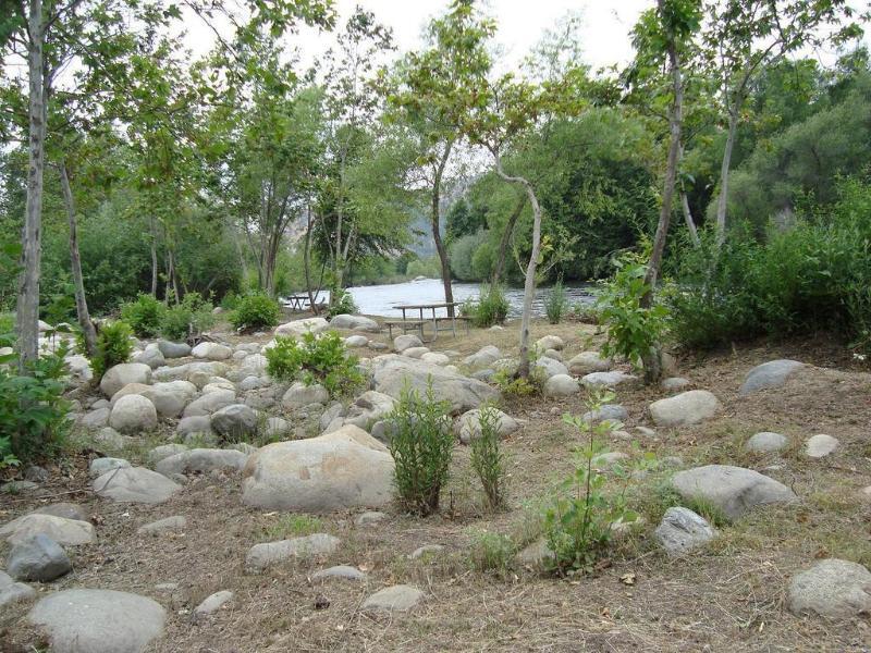 Sequoia Riverfront Cabins Three Rivers Eksteriør billede